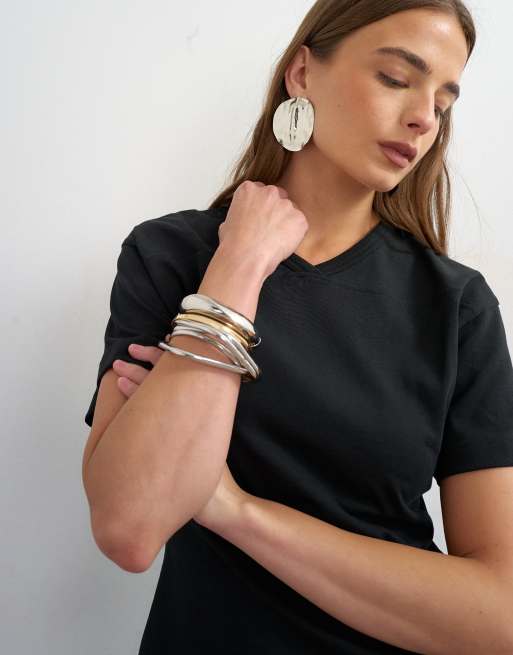 Topshop - top con cuello de pico ajustado en negro, 2 de 4