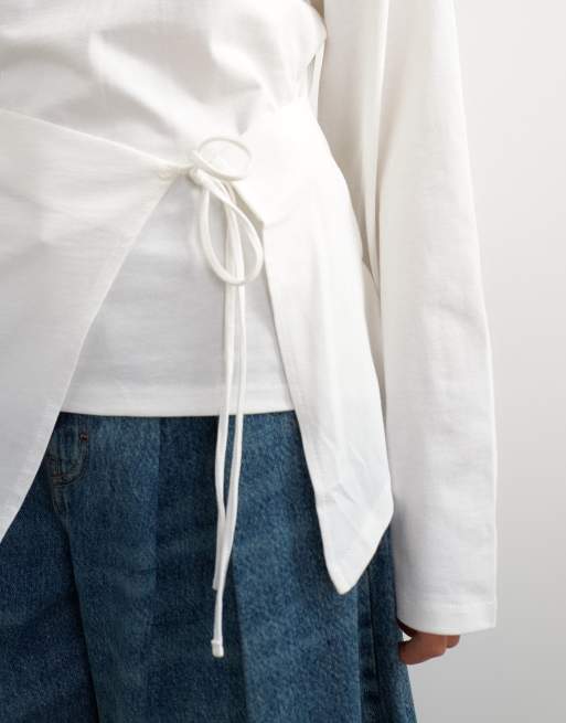 Topshop top con scollo a barchetta e nodo davanti in écru, 2 di 4