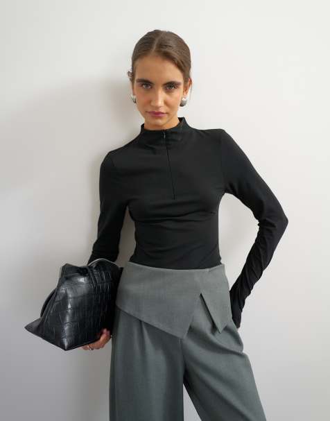 Topshop top de manga larga con cuello alto y cremallera en negro - view 1
