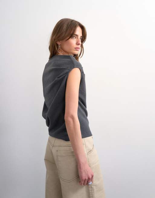 Topshop - Top doux au toucher avec épaule tombante - Gris, 3 de 4