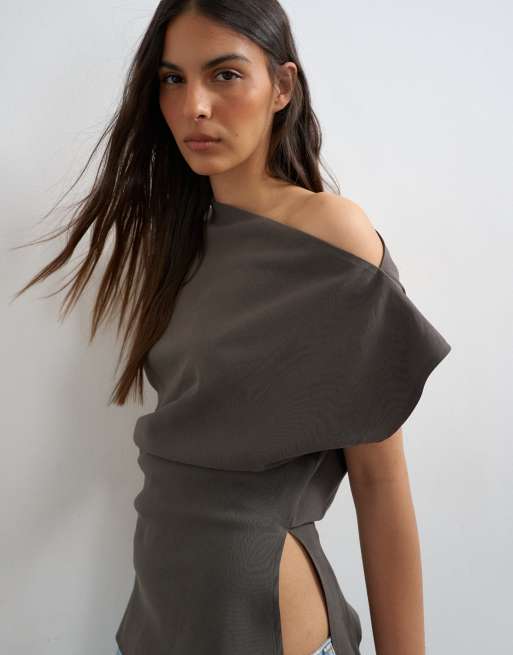 Topshop - Top gris carbón asimétrico con escote Bardot (parte de un conjunto) , 2 de 4