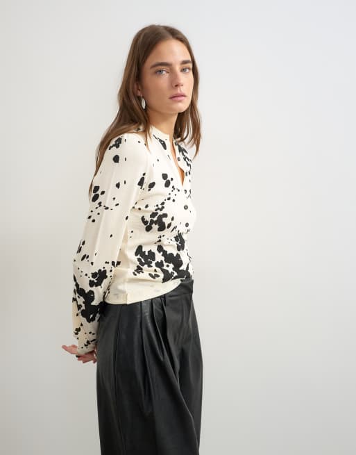 Topshop top henley en maille à imprimé animal transparent ivoire, 3 de 4