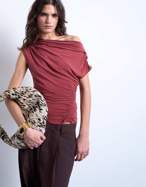 Topshop - Top in tessuto cupro rosso ruggine con dettaglio arricciato