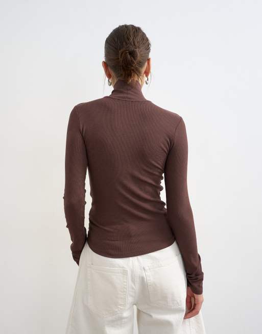 Topshop - Top marrón chocolate de manga larga con cuello alzado de canalé premium, 4 de 4