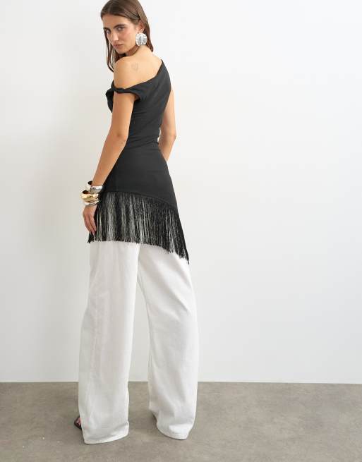 Topshop top med frynsekant og asymmetrisk kant i sort, 4 af 4