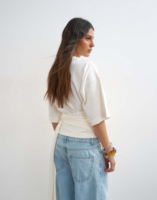 Topshop - Top met overslag en strikdetail in ivoorwit, 2 van 4