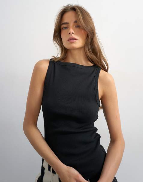 Topshop - Top negro sin mangas con cuello barco y espalda de nadadora - view 1