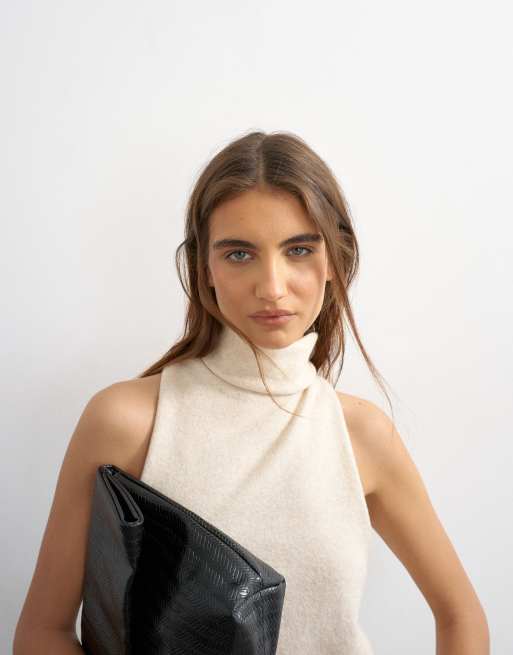 Topshop - Top sans manches en maille torsadé dans le dos avec col cheminée - Latte, 2 de 4