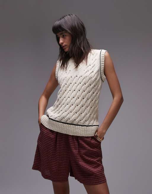 Topshop - Top senza maniche in maglia compatta con bottoni rosso