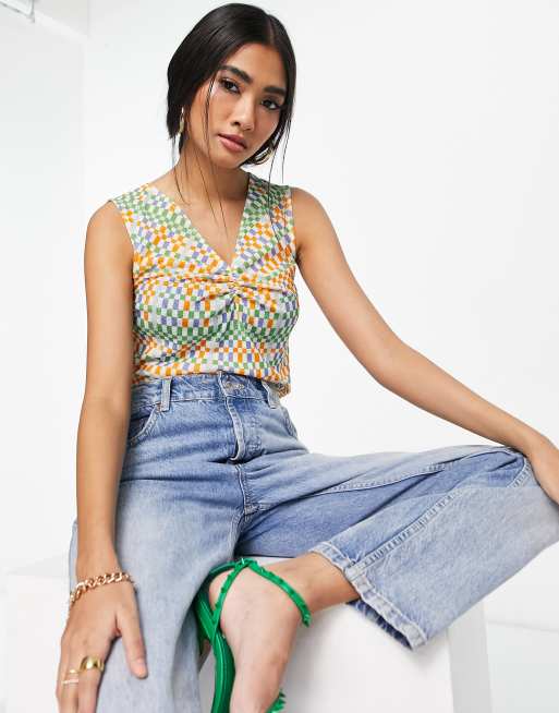 Topshop - Top senza maniche in rete con arricciatura sul davanti a quadri multicolore