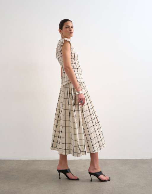 Topshop - Top senza maniche in tessuto stropicciato a quadri con pinces, 2 di 4