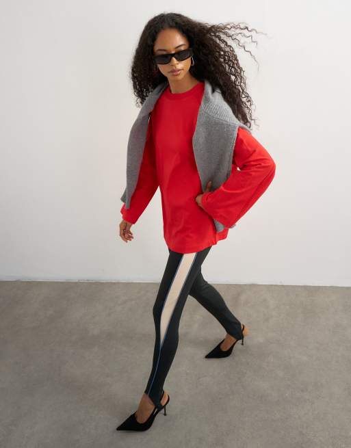 Topshop top skater a maniche lunghe con dettagli di cuciture rosso, 1 di 4