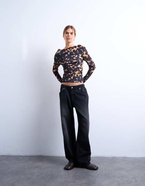 Topshop - Top van mesh met gedrapeerde halslijn, tortoise-dierenprint en lange mouwen in zwart - view 1