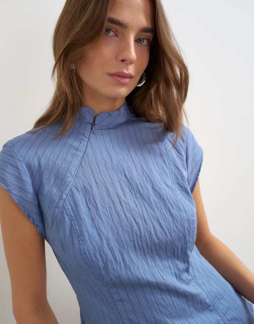 Topshop topp med hög krage och dragkedjedetalj i blå rand, 2 av 4