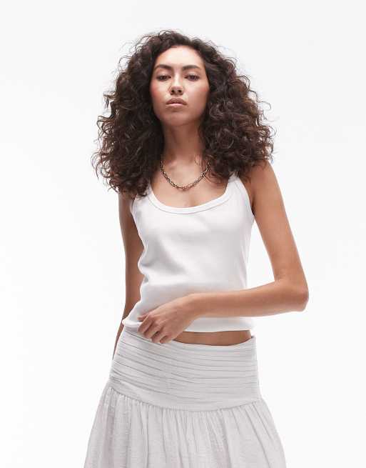 Topshop Topshop – Biały prążkowany podkoszulek na cienkich ramiączkach z dekoltem w łódkę