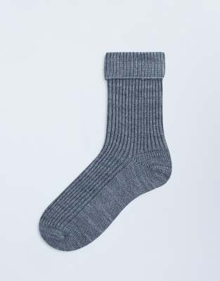 Topshop Topshop Tot ribbed cosy sock in grey
