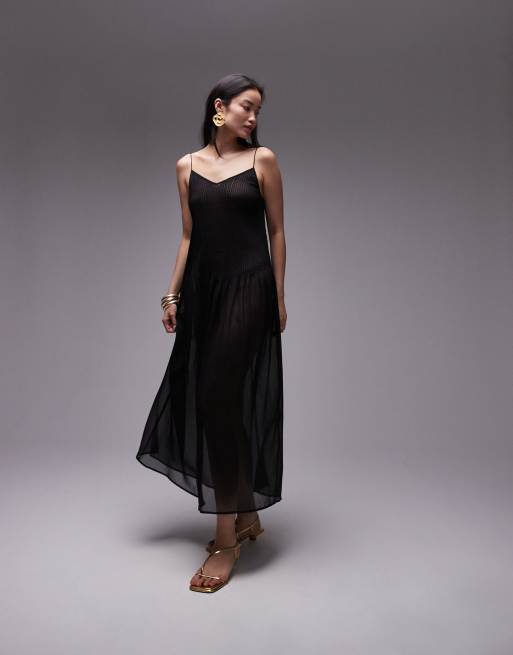 Topshop – Transparentes Maxikleid in Schwarz mit Biesen in der Taille