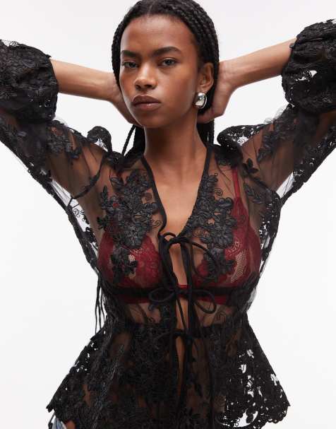 Topshop – Transparentes Oberteil aus Blumenspitze in Schwarz mit Puffärmeln - view 1