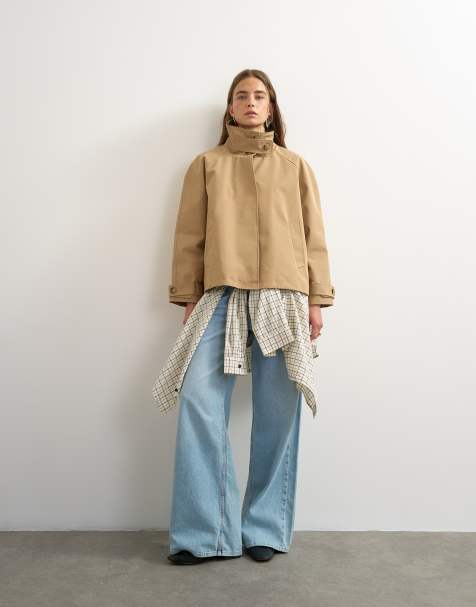 Topshop Trenchcoat mit Stehkragen und verkürztem Schnitt in Camel - view 1