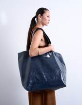 Topshop Troy crinkle tote bag in navy