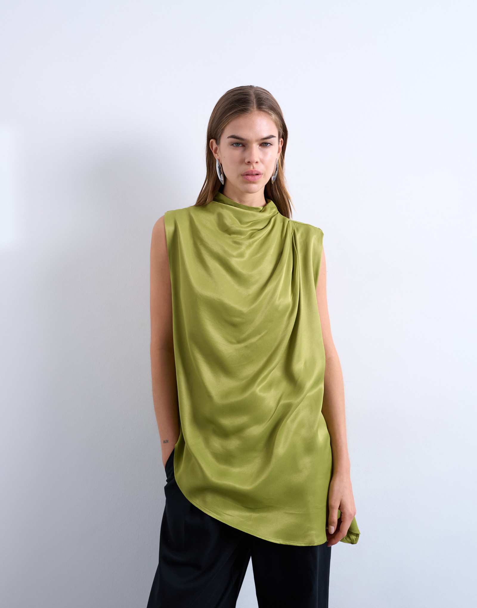 Топ-туника Topshop без рукавов с вытачками зеленого цвета