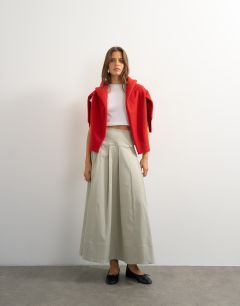 Model wearing Twill pleated midi skirt with belt detail in grey