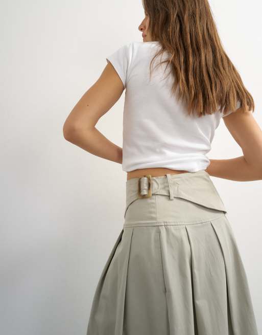 Topshop twill-plisseret midinederdel med bæltedetalje i grå, 2 af 5