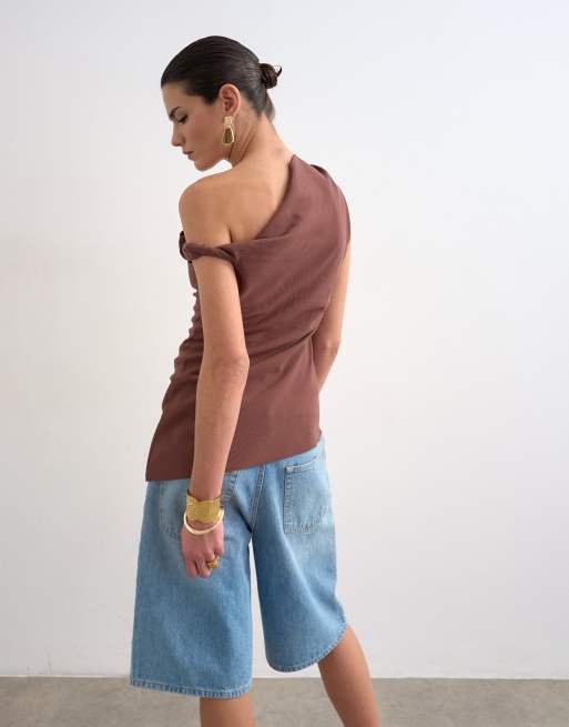 Topshop twist shoulder linen asymmetric top in chocolate, 4 of 4