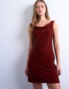 Model wearing Twist shoulder velvet cami mini dress in tabacco