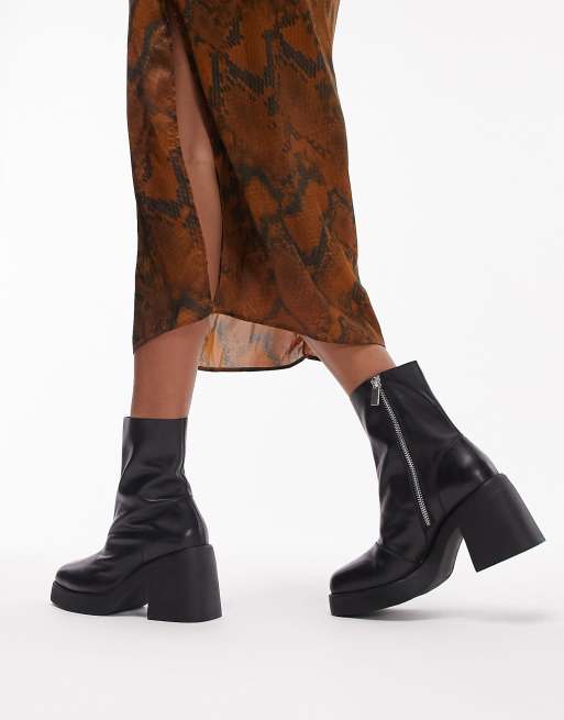 Dc Shoes Flip Flops ClassicfuncenterShops Topshop Tyra Svarta 3 5 boots i lader med blockklack