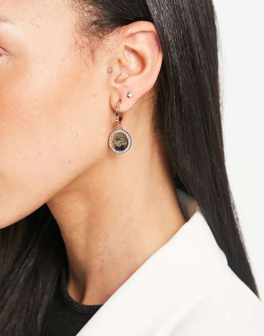 Topshop - Ugh - Orecchini a cerchio con pendente con pavé di cristalli, colore oro