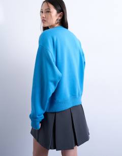 Model wearing Ultimate sweat in blue