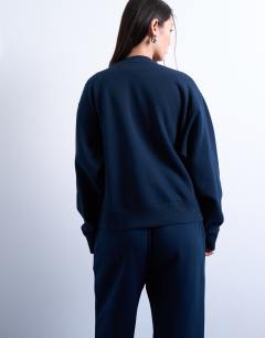 Model wearing Ultimate sweat in dark navy