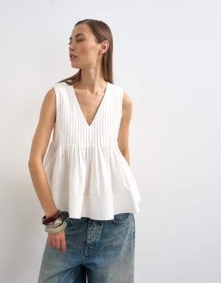 Topshop V-neck pintuck detail A-line top in white
