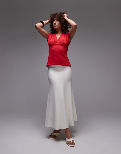 Topshop v-neck sleeveless structured top in red, 2 of 4