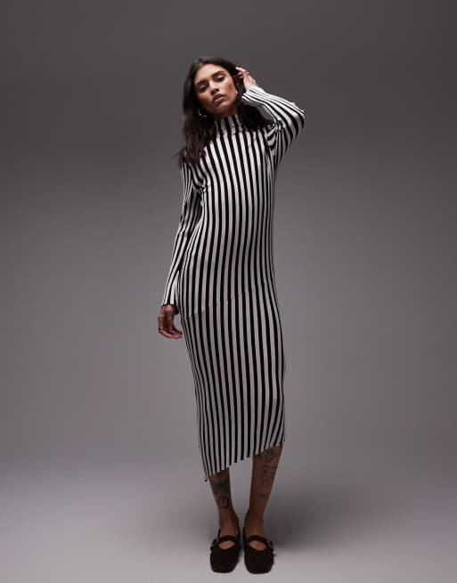 Topshop - Verticaal gestreepte gebreide midi-jurk met plooien en asymmetrische zoom in zwart en wit