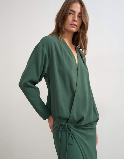 Topshop vestito maxi blouson con scollo profondo e vita annodata verde scuro, 3 di 4