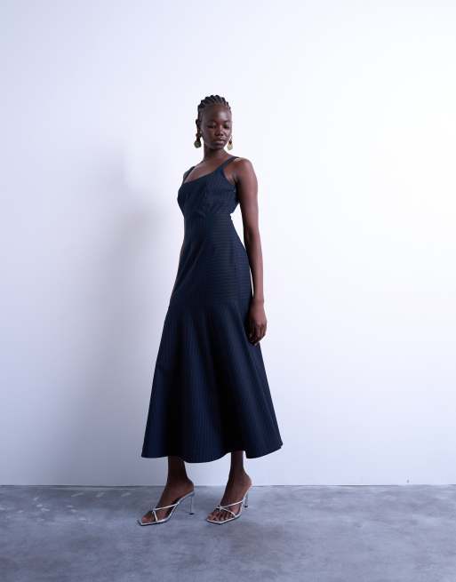 Topshop - Vestito midi blu navy e rosso con motivo gessato, dettaglio sul bustino e fondo allungato