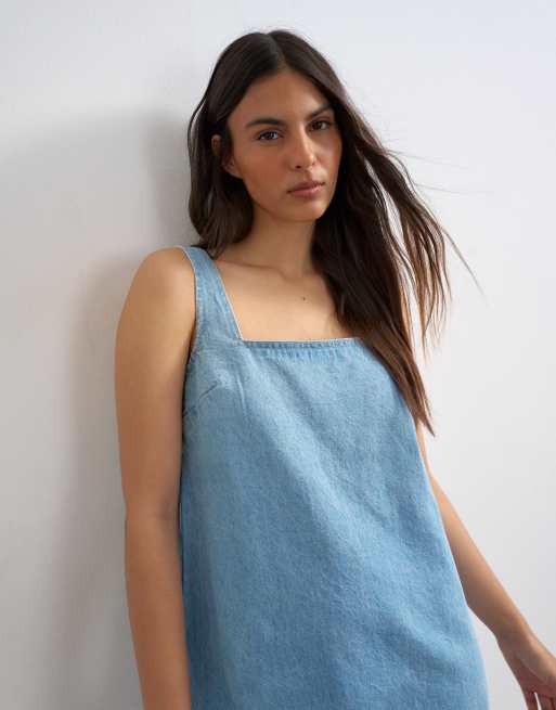 Topshop - Vestito scamiciato in denim candeggiato con scollo squadrato, 2 di 4