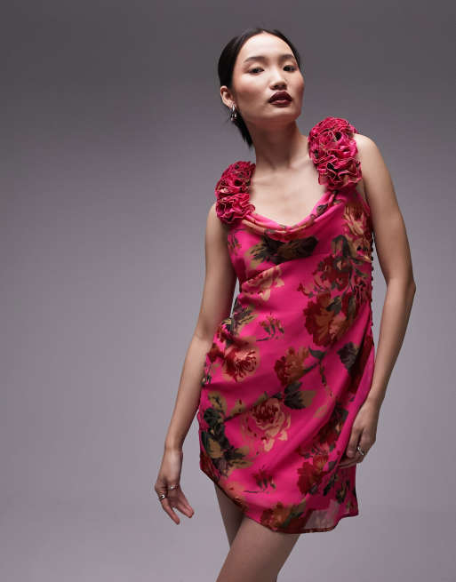 Topshop - Vestito sottoveste corto rosa a fiori con scollo ad anello e volant 3D sulle maniche