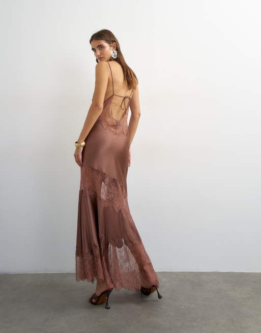 Topshop - Vestito sottoveste lungo in raso color talpa con scollo a V e inserti in pizzo, 4 di 4