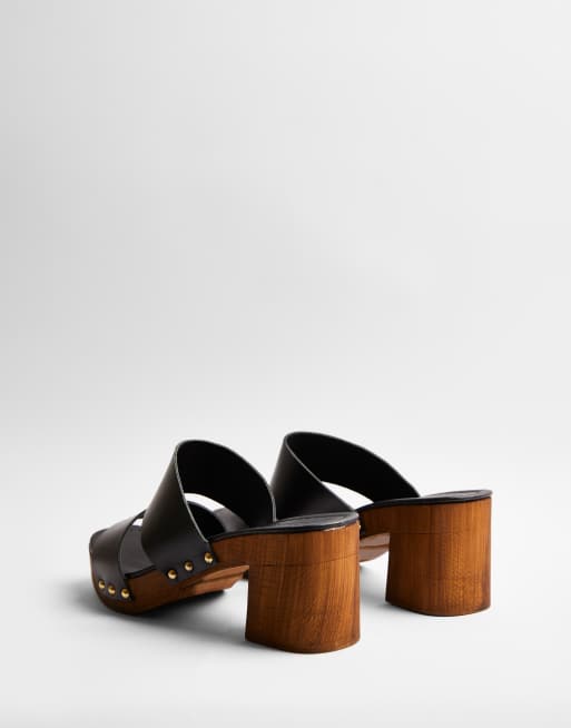 Topshop Vida Clog Sandal in Black