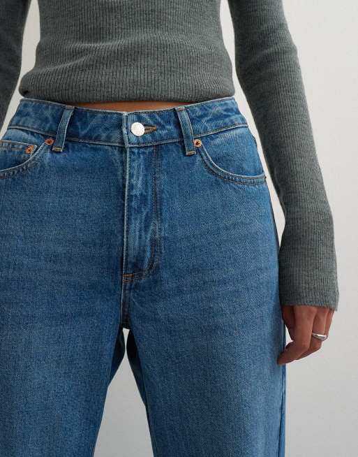 Topshop Vintage straight mid rise jean in mid blue, 3 of 5