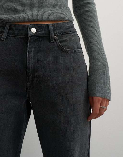 Topshop Vintage straight mid rise jean in washed black, 3 of 5