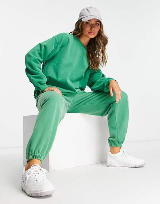 Champion vintage wash oversized new arrivals sweatpant