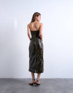 Model wearing Vinyl bandeau midi dress in green