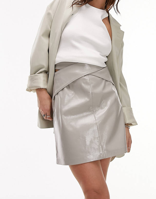 Topshop - vinyl wrap mini skirt in grey