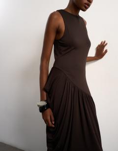 Model wearing Viscose drape bubble hem maxi dress in chocolate