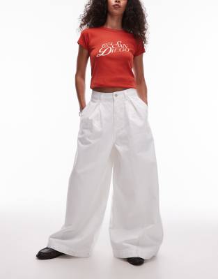 Topshop – Vita jeans med extremt vida ben - view 1