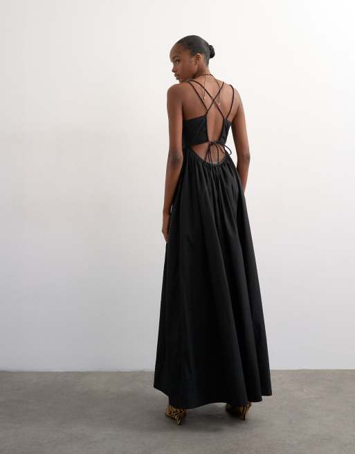 Topshop – Voluminöses Popeline-Maxikleid in Schwarz mit Riemchendesign am Rücken, 4 von 4